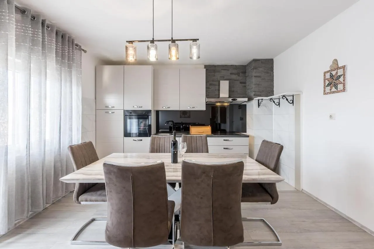 Apartman Bella Vita Kastela